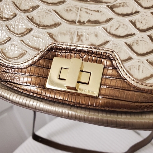 Brahmin Sonny Croc Print Leather Crossbody, Classic w/goldtone hardware - Picture 5 of 15